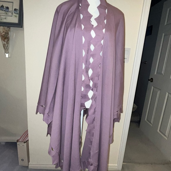 Windsmoor Wool Wrap /Shawl NWOT - Picture 2 of 14